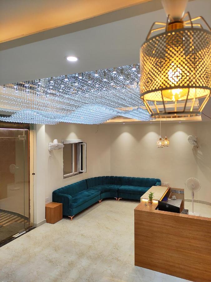 Hotel Satsang Grand Varanasi Exterior foto